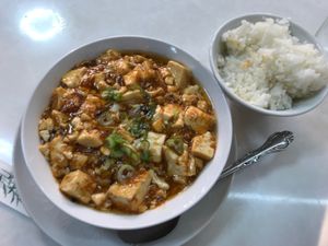 Mapo Tofu and Rice at Banwarou in Yokohama