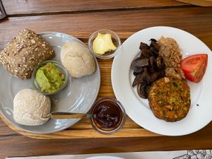 Vegan brunch 2/3  at 7g Roaster in Vila Nova De Gaia