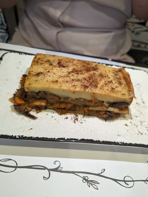 Vegan moussaka at Tis Mammis Sou in Rhodes