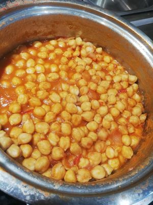 Chickpeas at Tis Mammis Sou in Rhodes