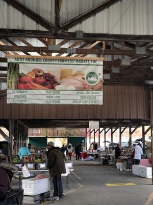 Farmer’s Market at Anne Arundel County Farmers Market in Annapolis