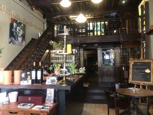 Atmosphere  at Atelier Flori in Bruges