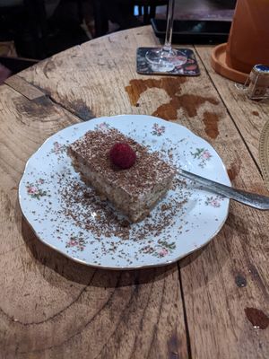 Tiramisu at Atelier Flori in Bruges