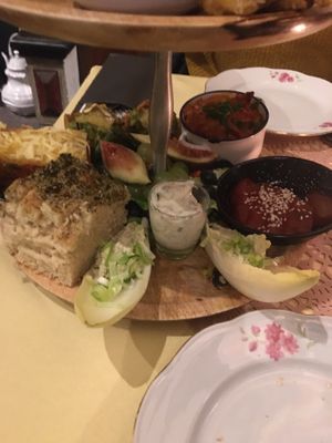   at Atelier Flori in Bruges