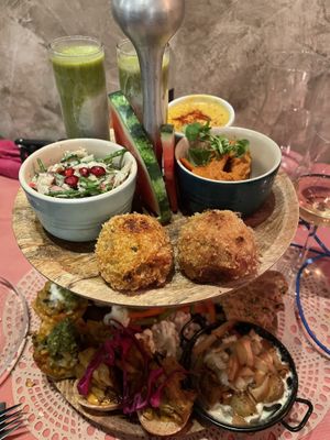   at Atelier Flori in Bruges