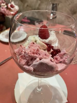   at Atelier Flori in Bruges