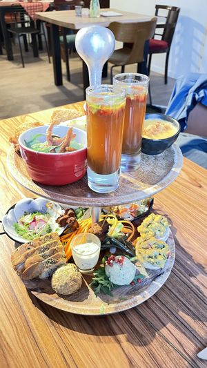   at Atelier Flori in Bruges