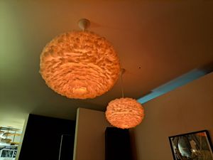 Fluffy lights at Atelier Flori in Bruges