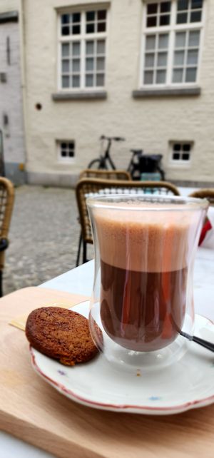  at Atelier Flori in Bruges