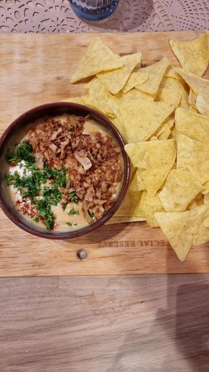 Nachos at Atelier Flori in Bruges