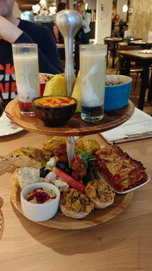  at Atelier Flori in Bruges