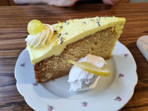  at Atelier Flori in Bruges