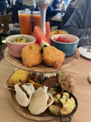   at Atelier Flori in Bruges