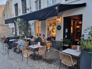 Terrace at Atelier Flori in Bruges