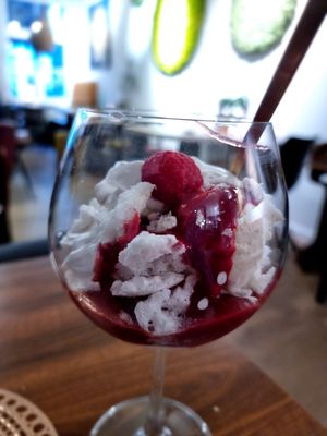 Dessert at Atelier Flori in Bruges