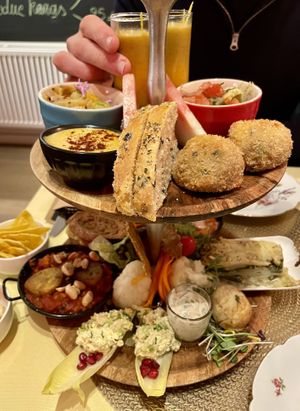   at Atelier Flori in Bruges