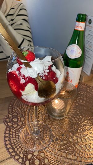   at Atelier Flori in Bruges