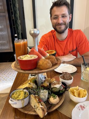   at Atelier Flori in Bruges