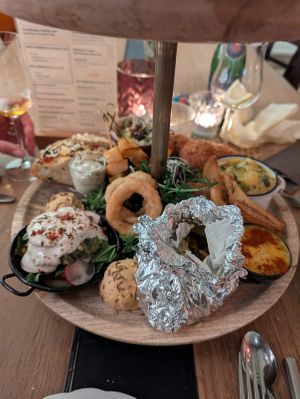   at Atelier Flori in Bruges