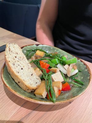  at Atelier Flori in Bruges