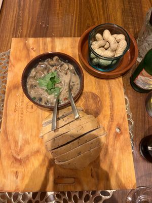 Cambodjaanse dip at Atelier Flori in Bruges