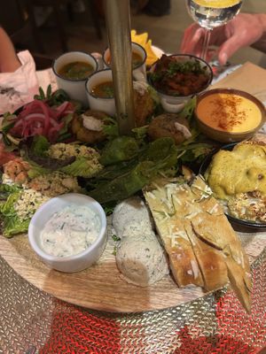   at Atelier Flori in Bruges