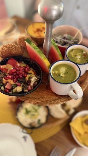   at Atelier Flori in Bruges