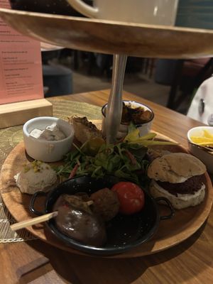 lower tray  at Atelier Flori in Bruges