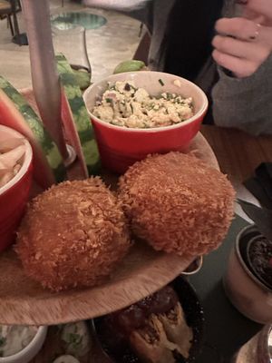   at Atelier Flori in Bruges