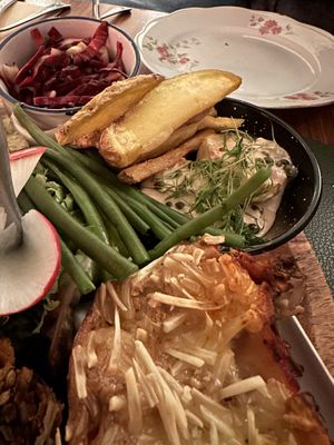   at Atelier Flori in Bruges