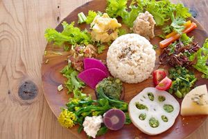 Veg plate at Rurikakes in Kobe