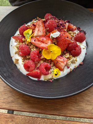 Granola at Icaro in Apollo Bay