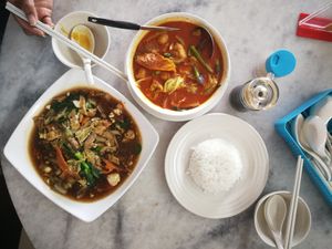 1. Curry vegetables (small) RM15
2. White rice - RM1.50. Unfortunately they don’t offer brown rice.
3. Black Bean Kueh Teow RM7.50

 at Fang Yuan Fang Vegetarian in Kepong