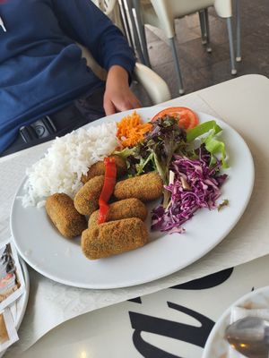 spinach croquettes at Bar Praia in Sao Miguel
