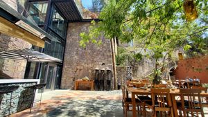 Outdoor seating at Casa del Rector Hotel Boutique y Arte in Guanajuato