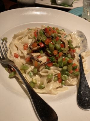 Fettuccine Alfredo  at Cafe Sunflower in Atlanta