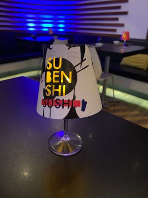 The decor  at Subenshi in Aveiro