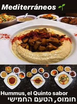 Humus al plato! at Falafel Shalom in Tepoztlan