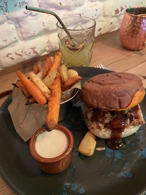 BBQ Jackfruit Burger  at Frutas Prohibidas in Madrid