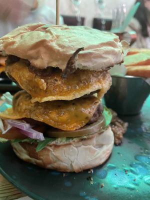 Big burger,   at Frutas Prohibidas in Madrid