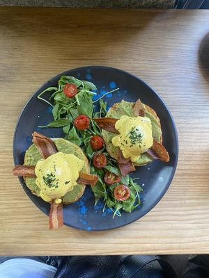 Vegan classic Egg Benedikt   at Frutas Prohibidas in Madrid