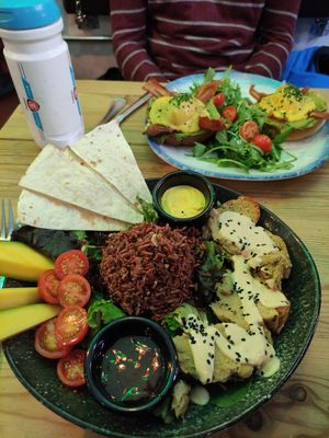 'eggs' Benedict and bowl at Frutas Prohibidas in Madrid