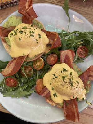 Benedictine eggs  at Frutas Prohibidas in Madrid