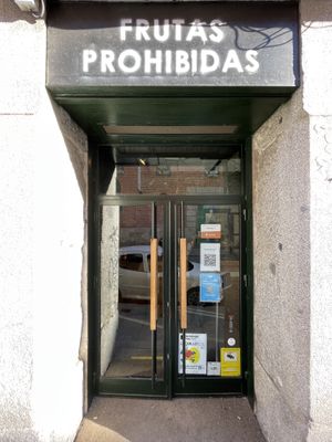 Entrance  at Frutas Prohibidas in Madrid