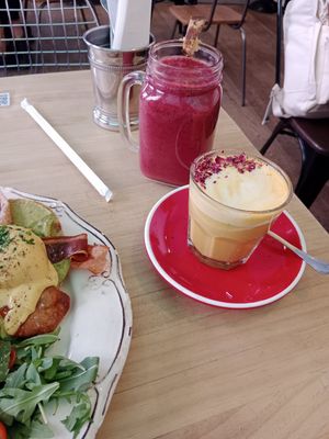  at Frutas Prohibidas in Madrid