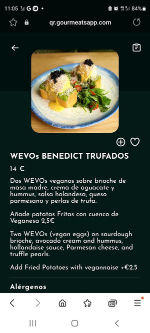 Eggs Benedict Truados at Frutas Prohibidas in Madrid