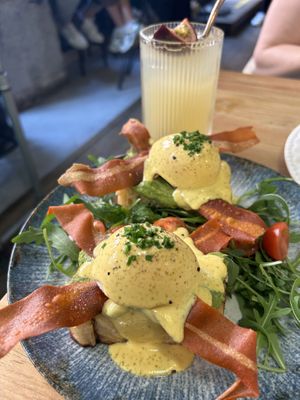 Eggs Benedict   at Frutas Prohibidas in Madrid
