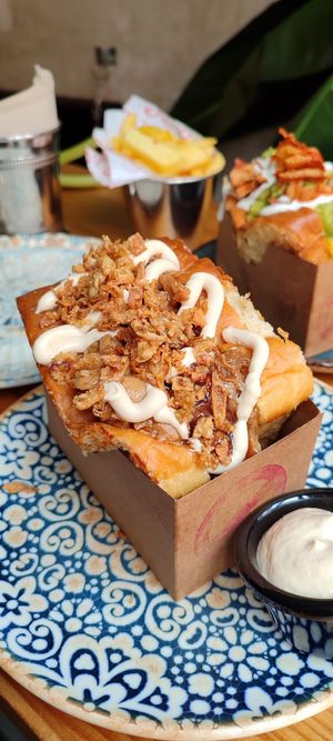 sandwich pulled pork at Frutas Prohibidas in Madrid