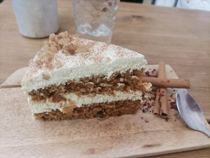 Carrot cake at Frutas Prohibidas in Madrid