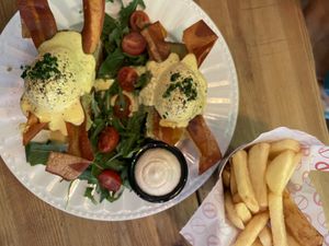 Benedictine eggs  at Frutas Prohibidas in Madrid